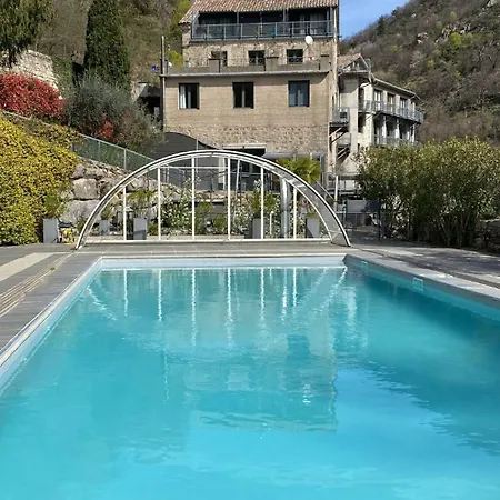 La Manufacture 3* Antraigues